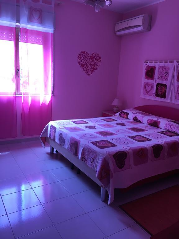 Bed and Breakfast I Colori Dell'Arcobaleno Santo Stefano di Camastra Exteriér fotografie