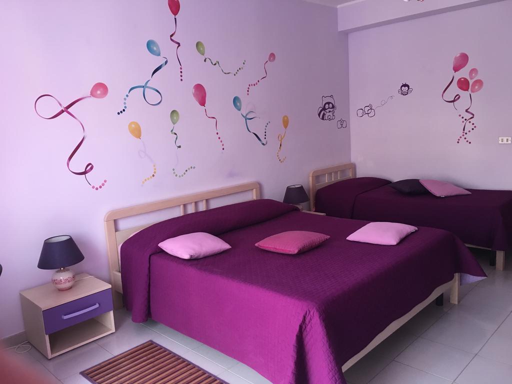 Bed and Breakfast I Colori Dell'Arcobaleno Santo Stefano di Camastra Exteriér fotografie