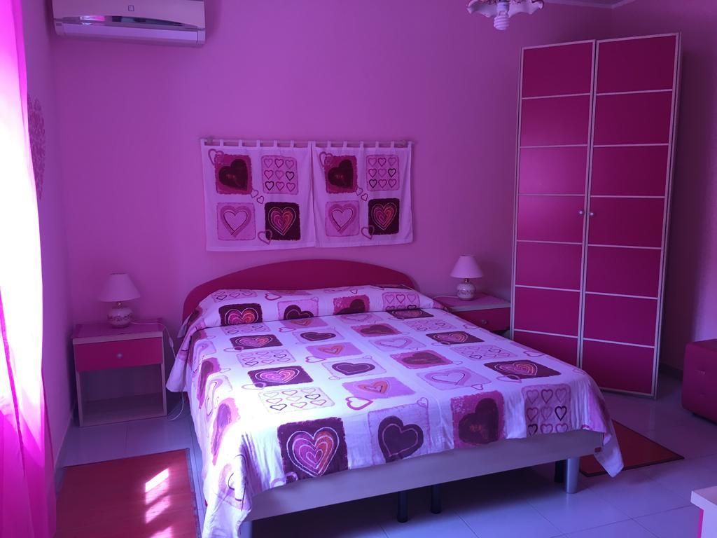 Bed and Breakfast I Colori Dell'Arcobaleno Santo Stefano di Camastra Exteriér fotografie